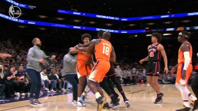 开云体育官网-9记三分外加压哨绝杀 约翰逊诠释真正的强硬！