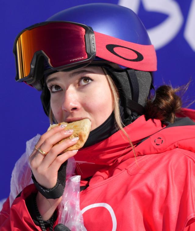 1644820309437047909.jpeg 6209edeff3e84d8423c6fa24.jpeg